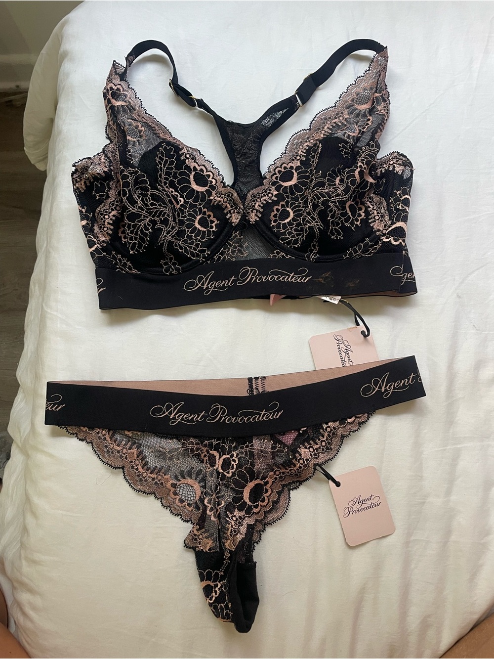 Agent Provocateur Black & Blush Lace Bra and Thong Set Logo 36D M 3 NWT